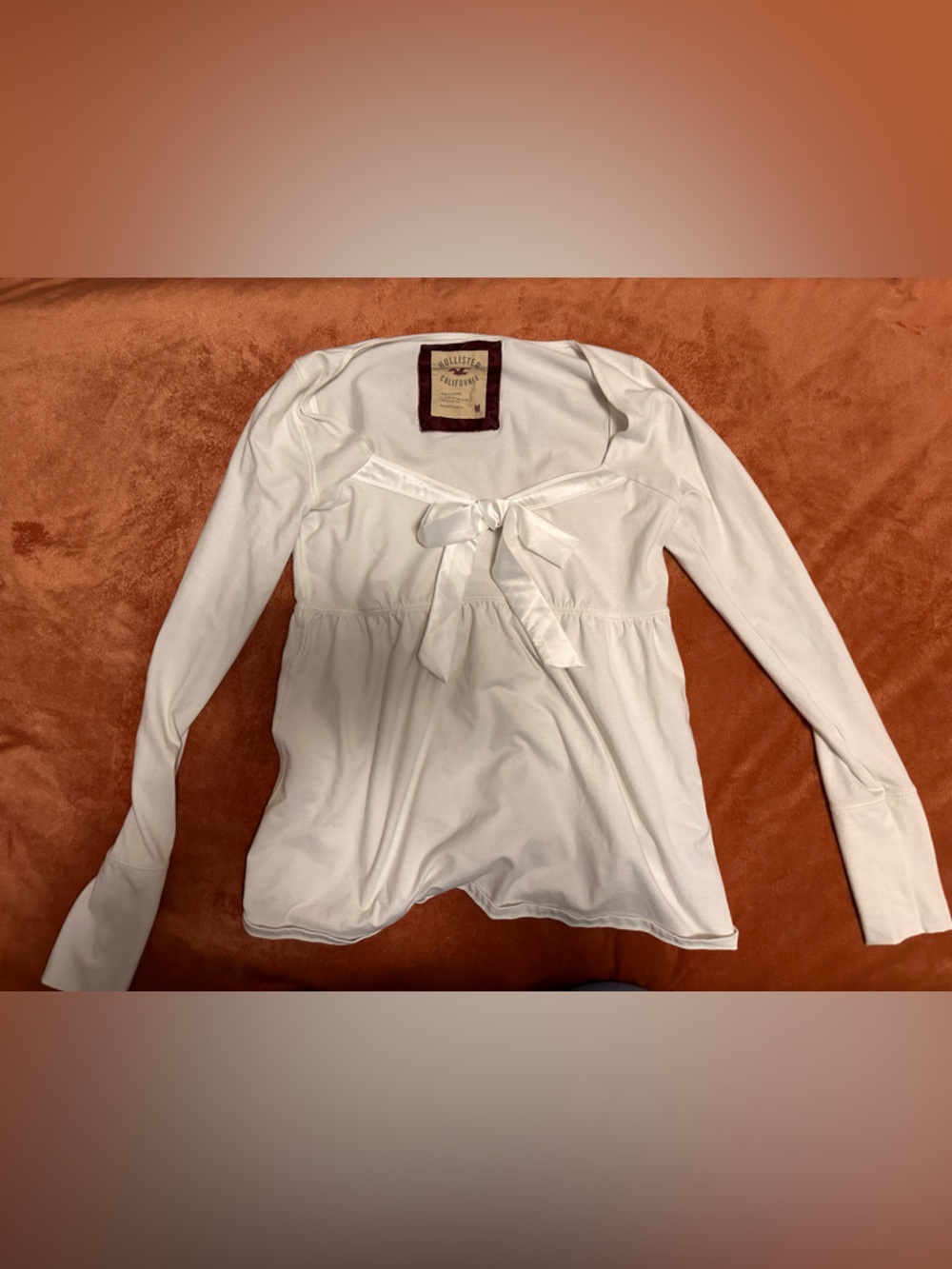 Mid-Length Hollister top